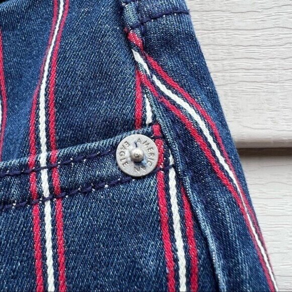 American Eagle Women's Mini Skirt Sz 10R Stretch Hi-Rise Raw Hem Stripe Blue Red - Picture 14 of 14